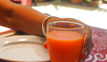 Can I Drink Papaya Juice Daily? Unveiling the Power of Fruit Juices